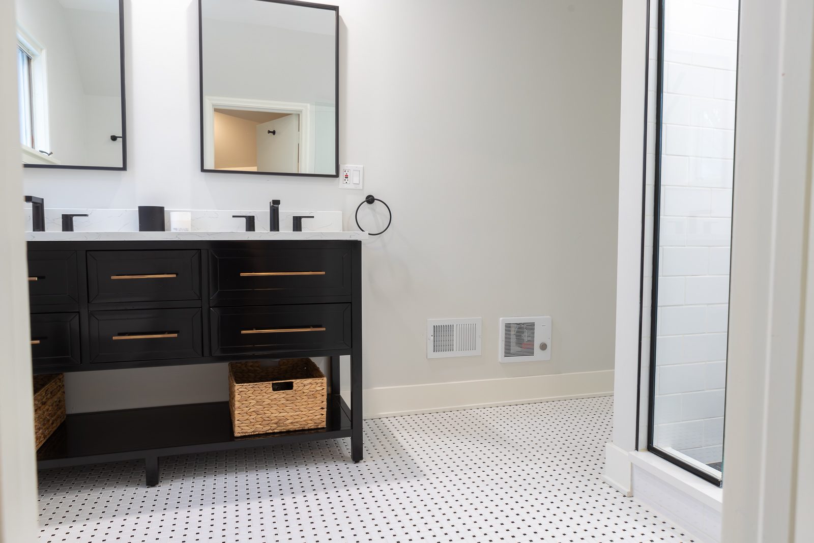 The Barrington Hills Attic Suite — Bath Wide
