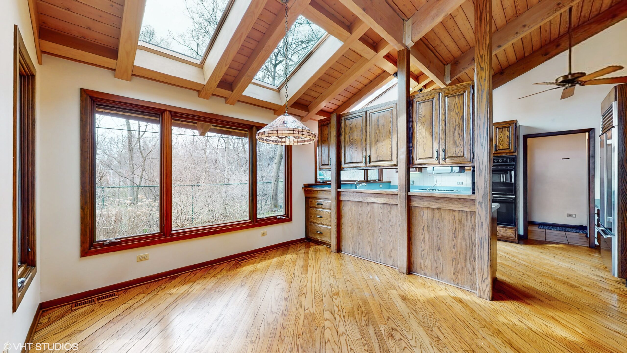 The Lake Bluff kitchen — before