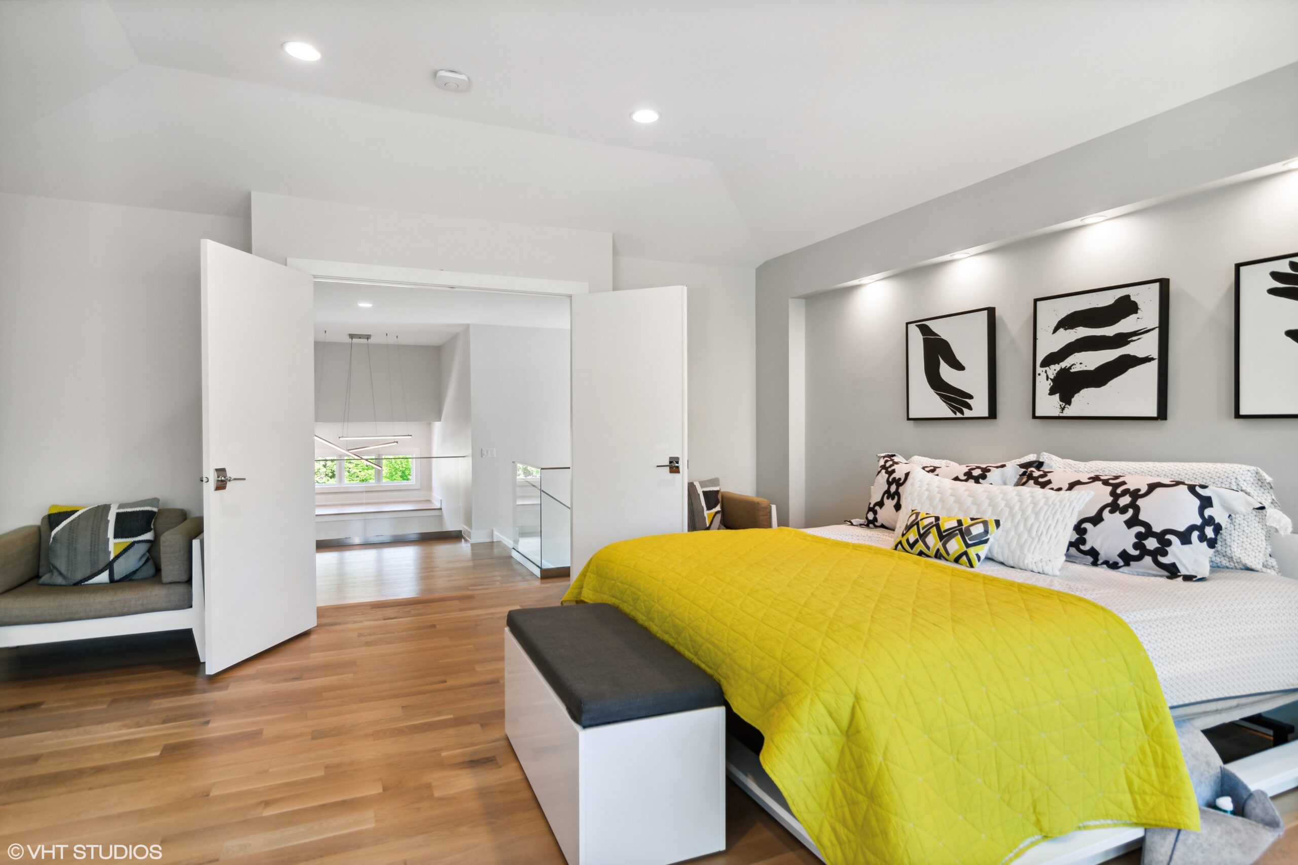The Lakewood Manor — 2nd Floor Primary Bedroom
