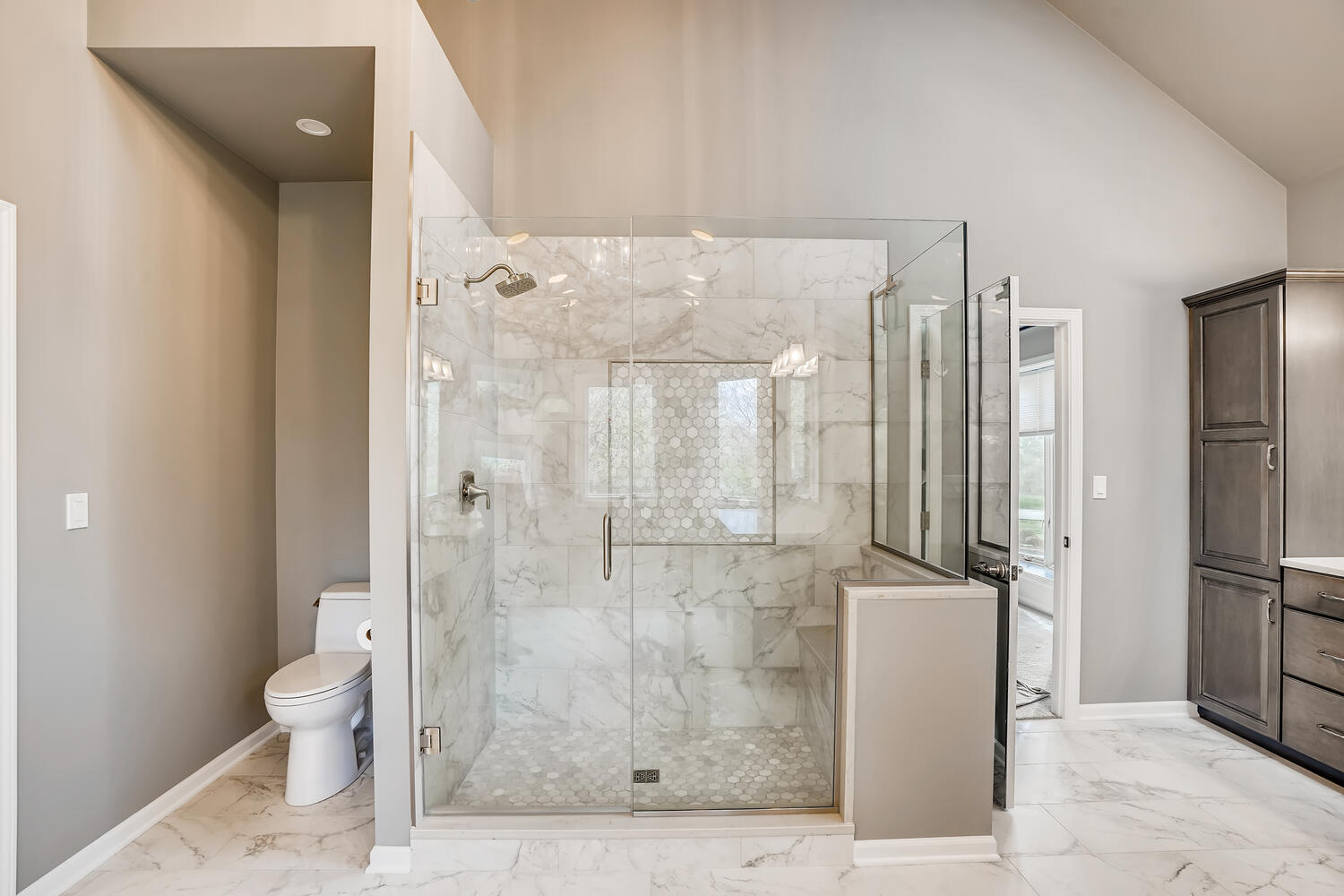 The 1885 Evanston Lower Level — Primary Bathroom