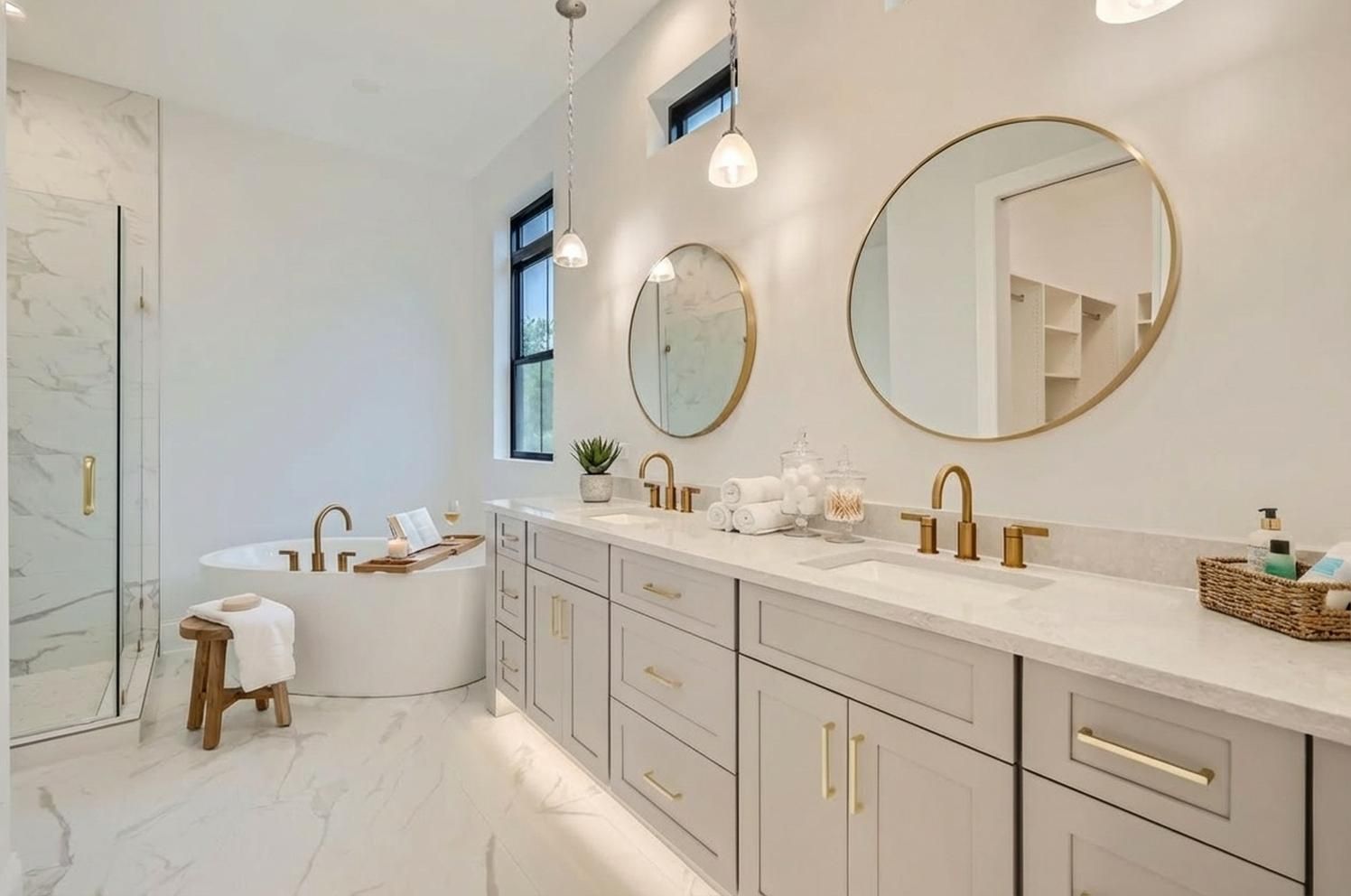 The 1885 Evanston Lower Level — Primary Bathroom